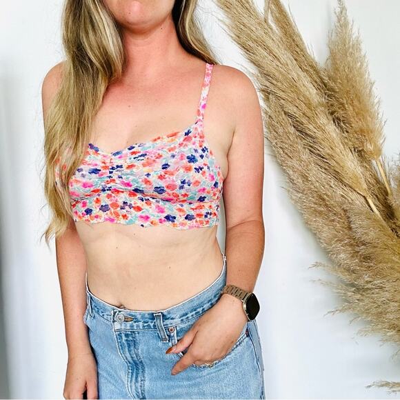 VS VICTORIAS SECRET PINK Lace White Red Blue Floral Print Ruffle Bra Bralette M - Picture 6 of 11